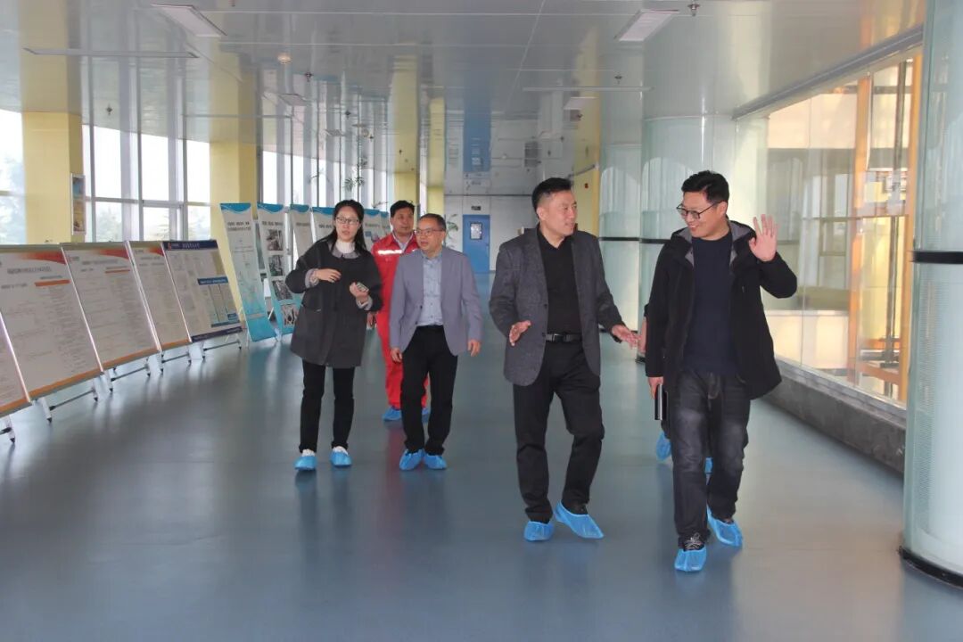 20260401江蘇海洋大學(xué)到潔晶集團(tuán)參觀洽談合作4